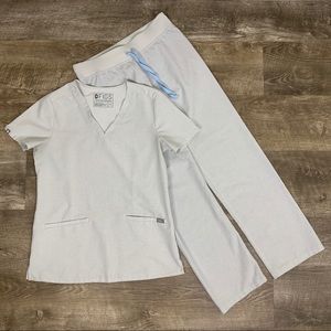 FIGS Striped Casma Livingston Scrub Set